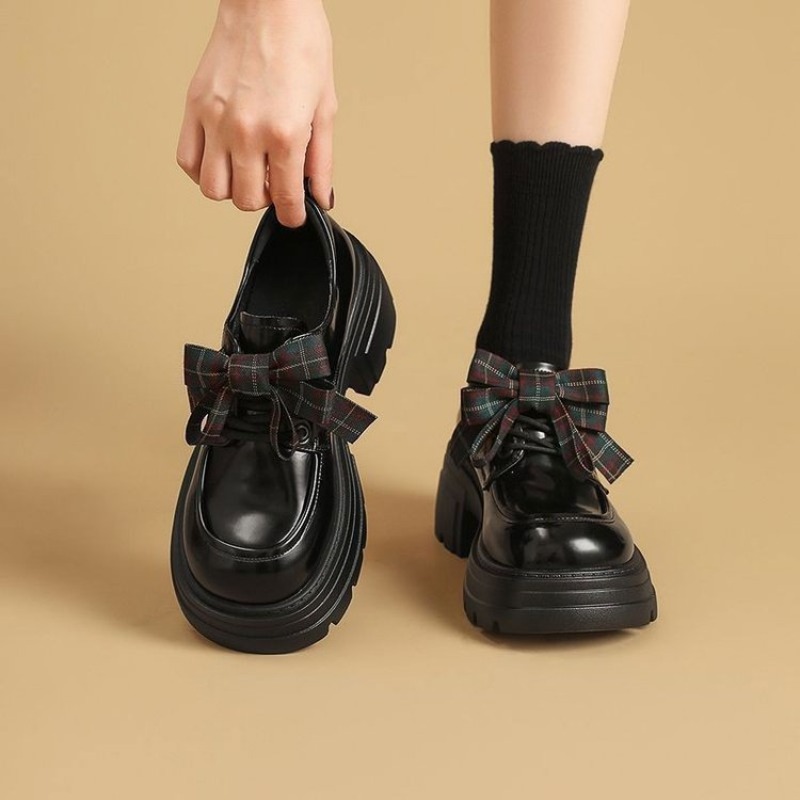 Scarpe Oxford da donna con pia - Oxford Lace Up Women recensione e prezzo