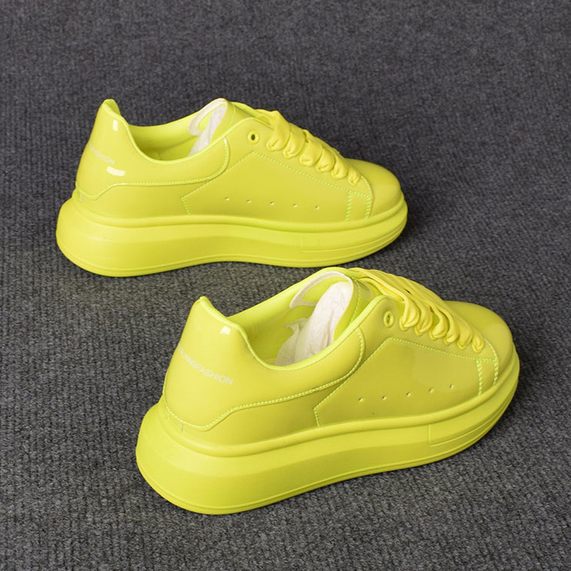 Scarpe Casual Bianche Laccate  - Women Shoes Tennis recensione e prezzo