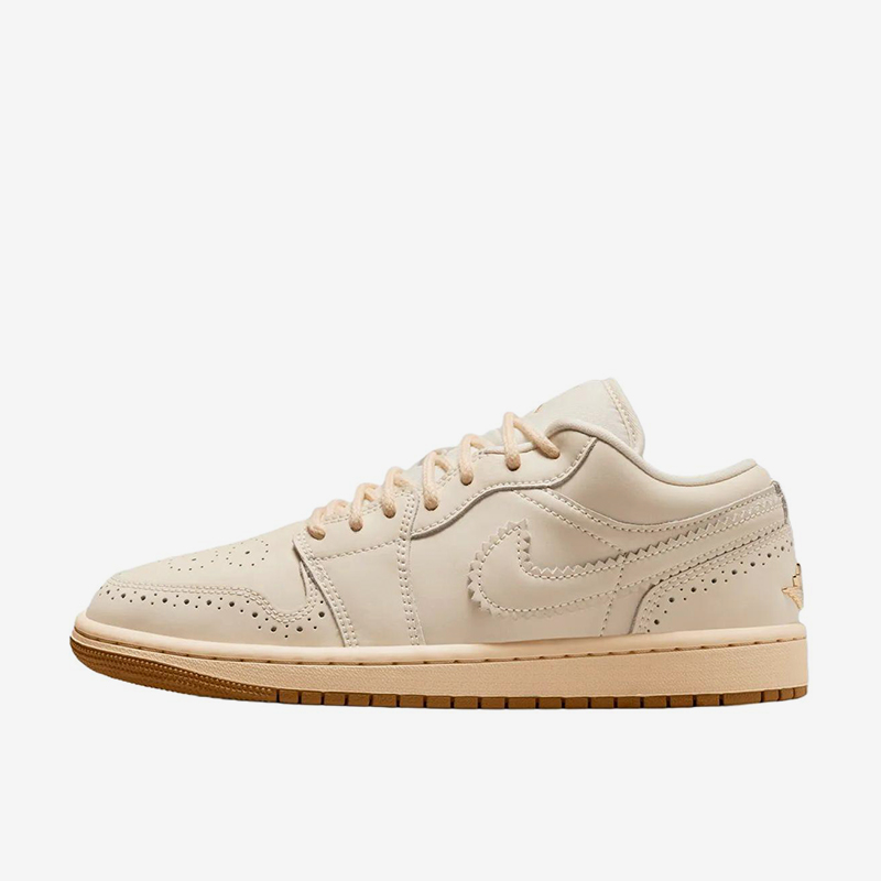 Scarpe da basket alla moda res - Women'S Shoes Nike Jordan recensione e prezzo